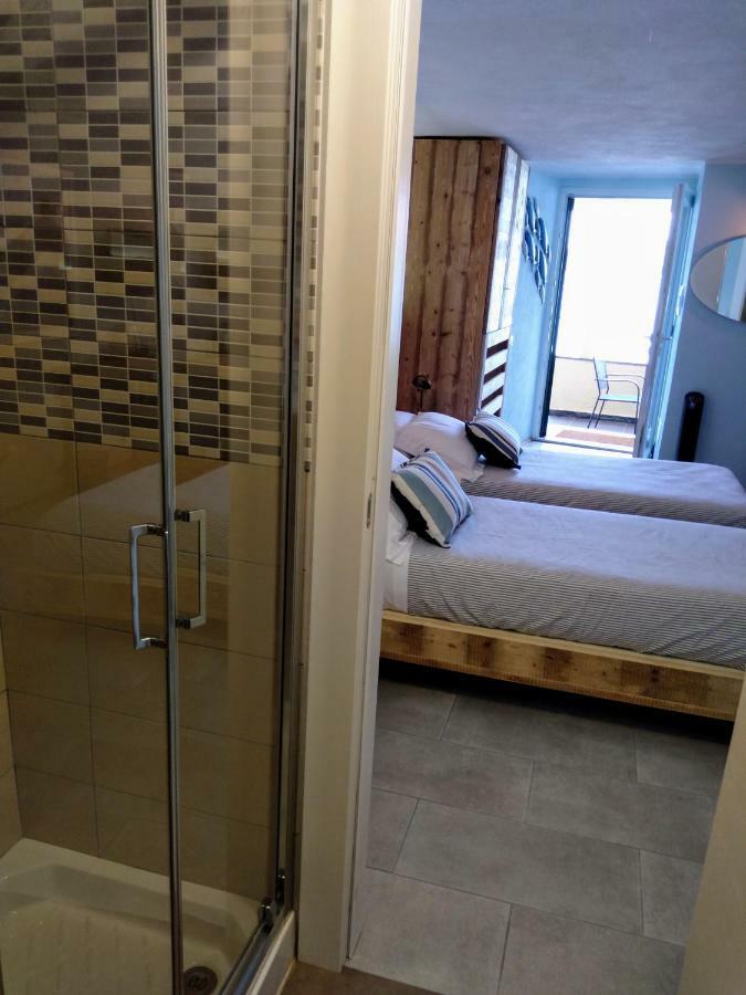 Double or Twin Room Sea View Balcony